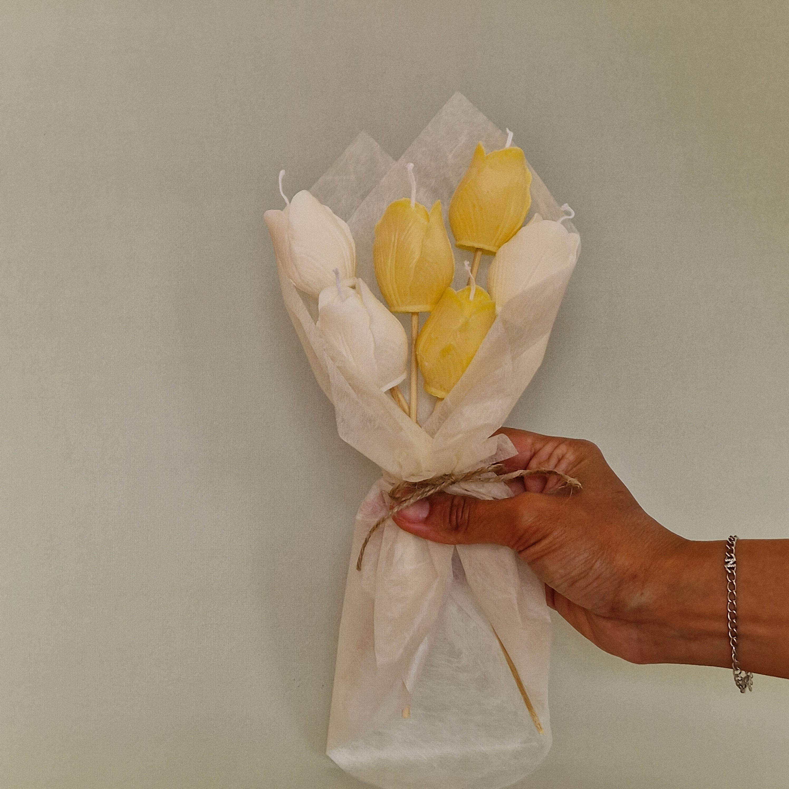 Ramo de Tulipanes Eterno